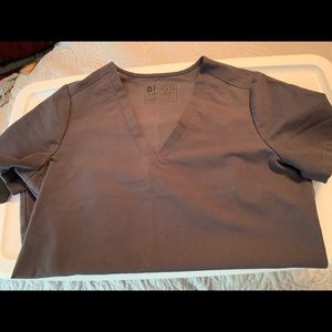 FIGS Women’s Small “Casma” Charcoal Top